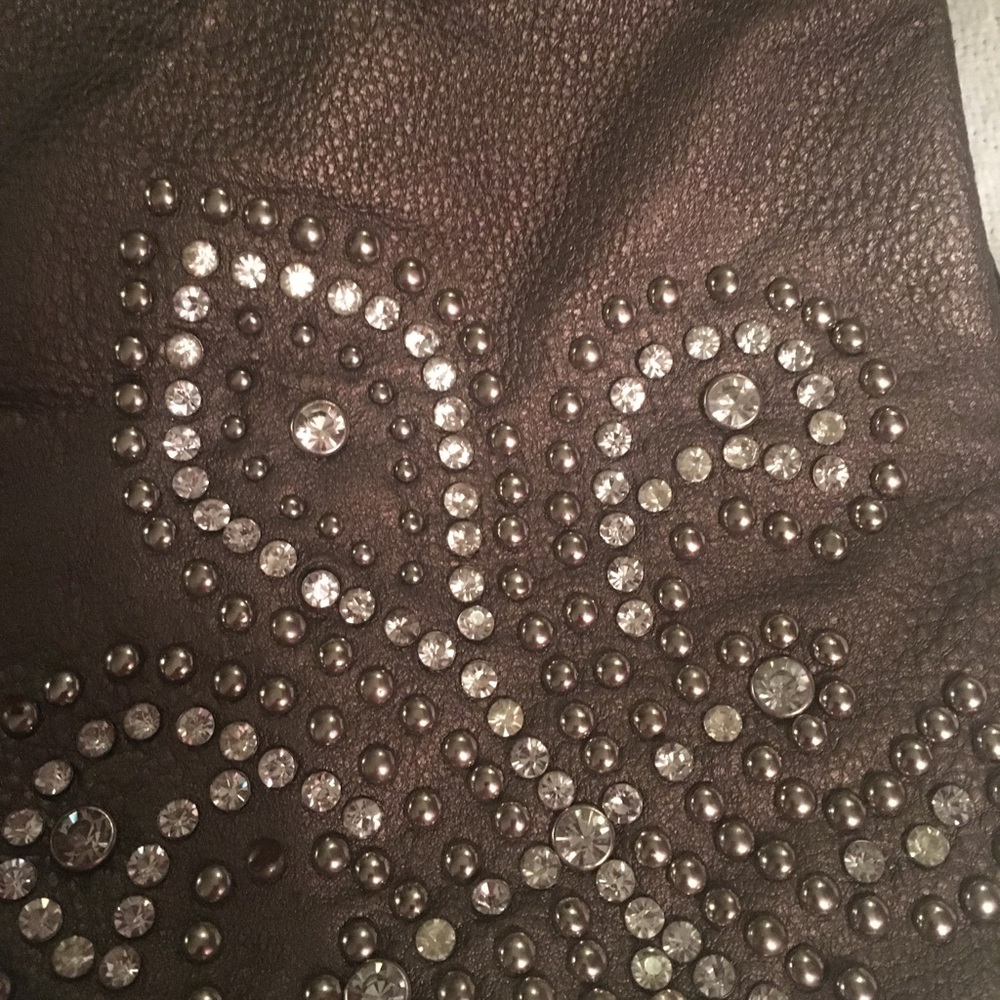 Cross body pewter bag with bling. EUC